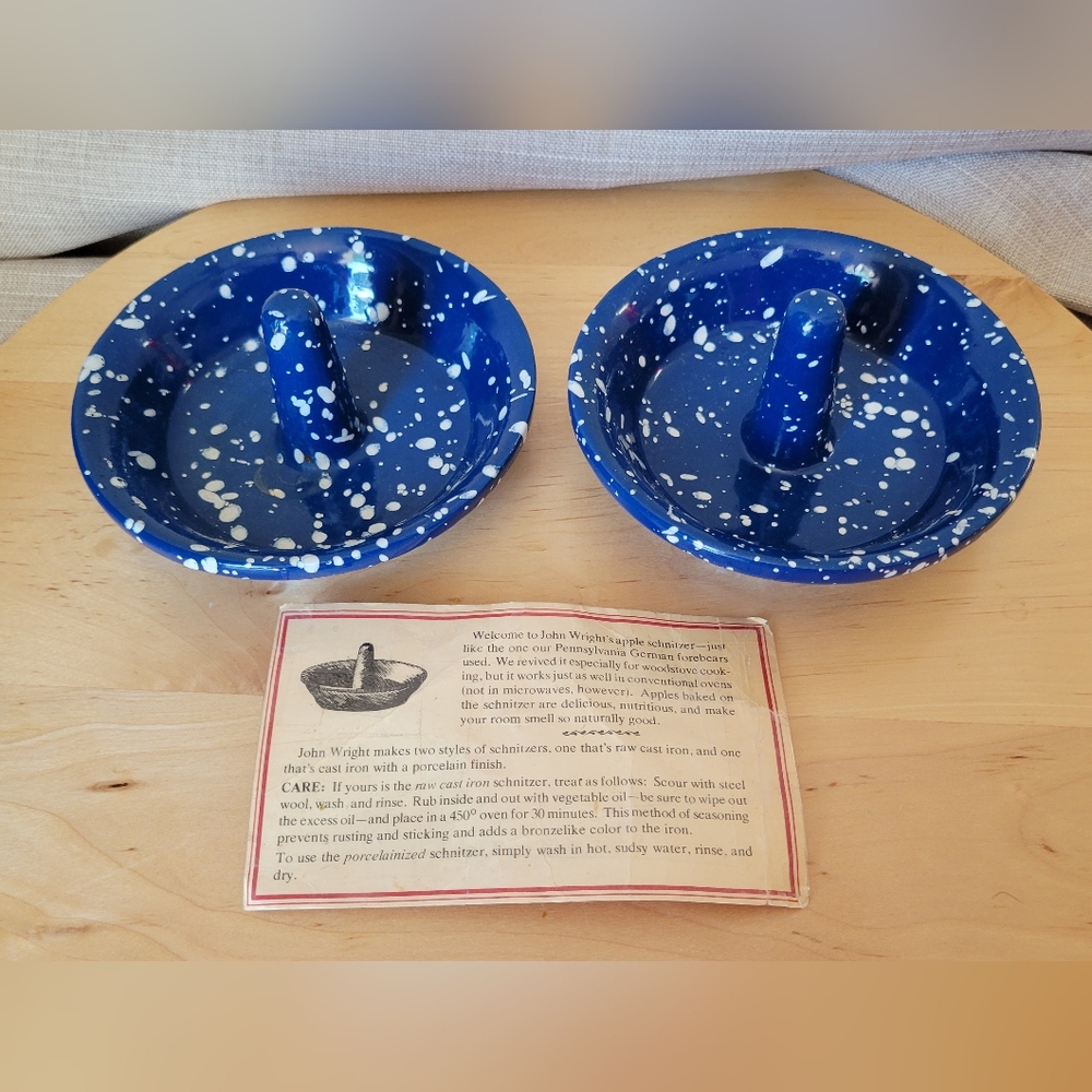 VTG Like New Two Blue Speckled Enamel Cast Iron John Wright Apple Schnitzers